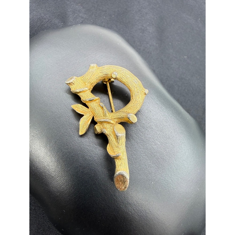 Sarah Coventry Vintage Initial P Textured Branch Twig Leaf Brooch Pin Gift Name